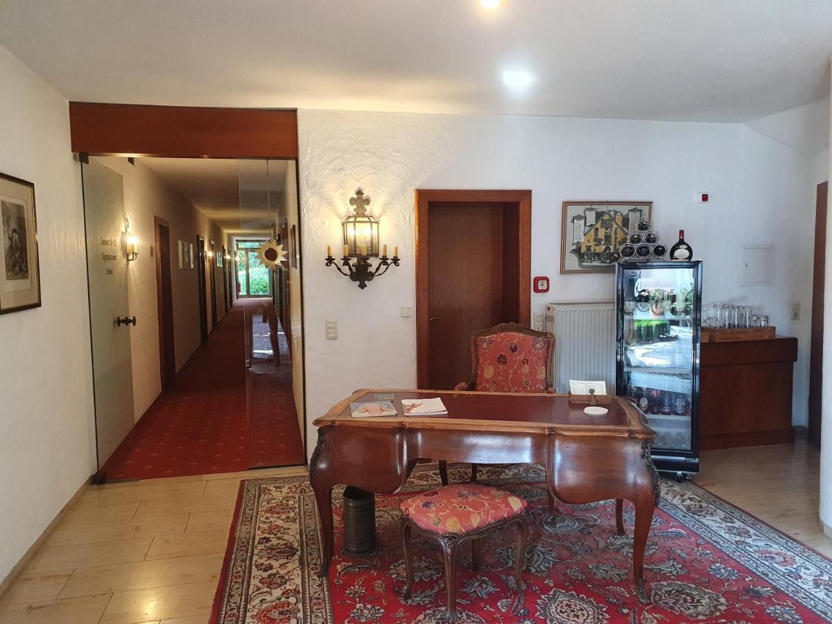 Kaefernberg - Weinhotel Alzenau in Unterfranken Kültér fotó